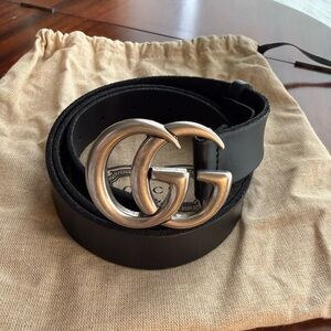 Gucci Black Belt with Silver GG Buckle